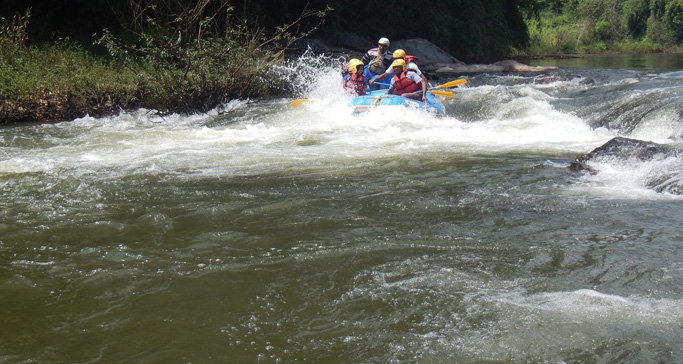 rafting-bhadra-river