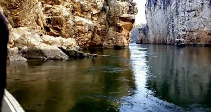 boat-ride-bhedaghat