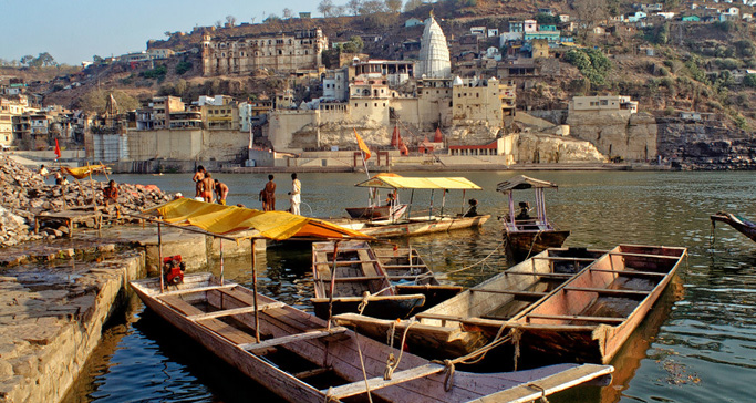 sri-govinda-bhagavatpada-cave