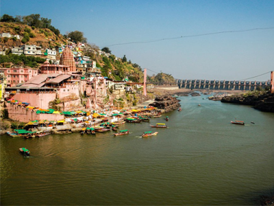 Sanchi and Orchha heritage Buddhist pilgrimage tour Madhya Pradesh